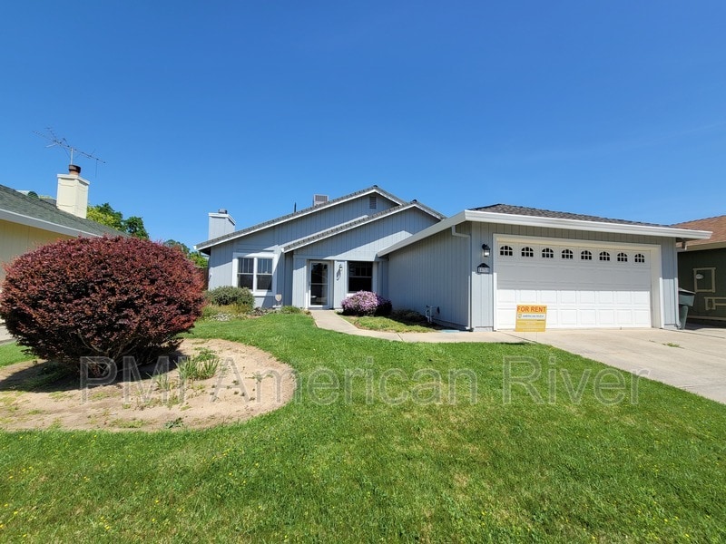 Foto principal - 8715 Rooster Way
