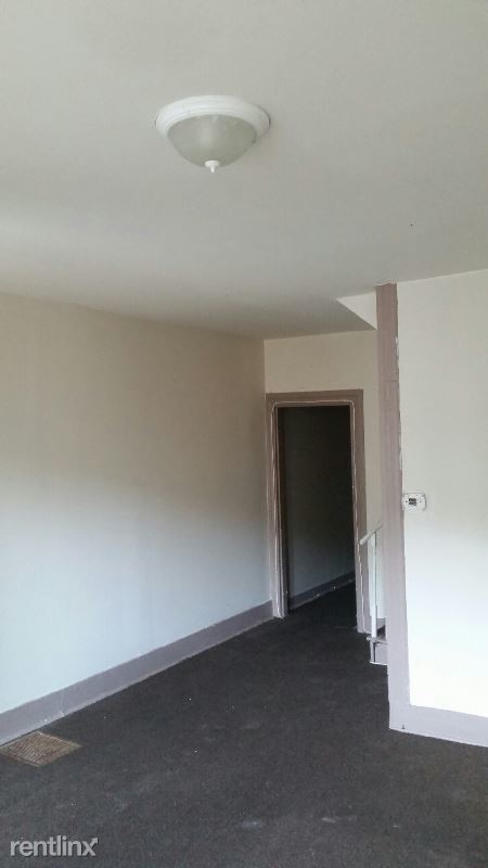 Foto del edificio - 3 br, 1 bath Townhome - 1723