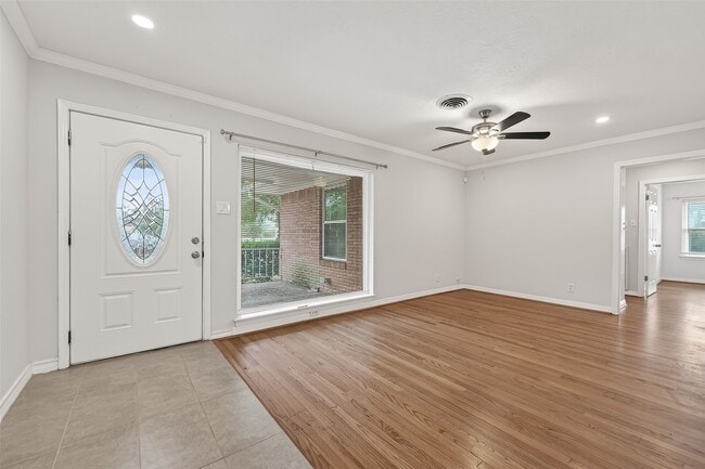 Foto del edificio - 3003 Topham Cir