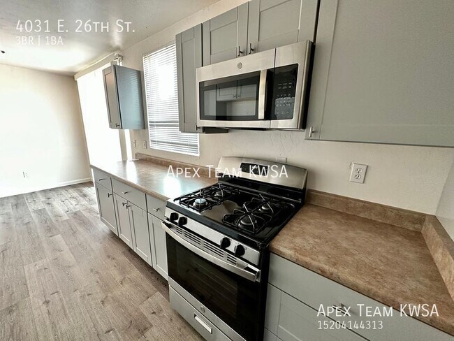 Foto del edificio - 4031 E 26th St