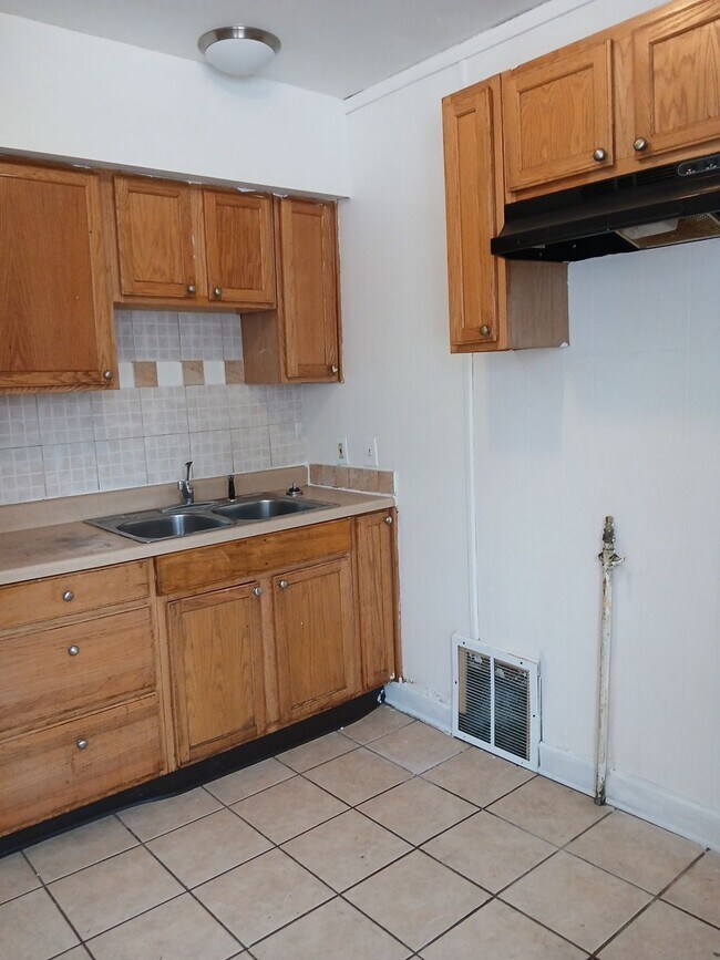 Foto del edificio - 426 Howard Ave