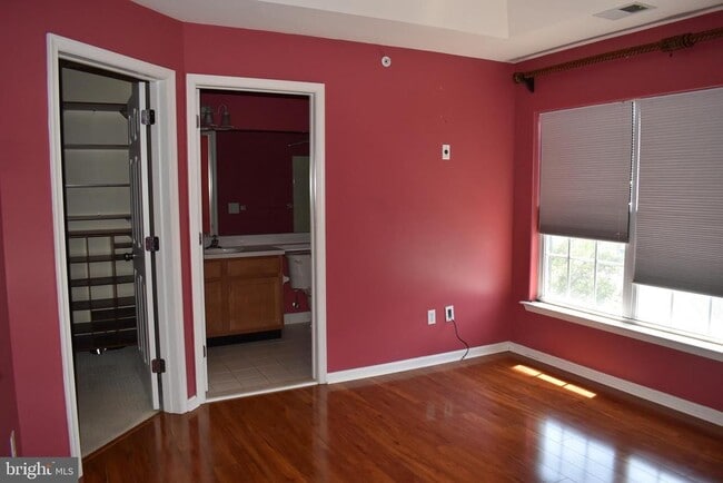 Foto del edificio - 17 Dogwood Ln