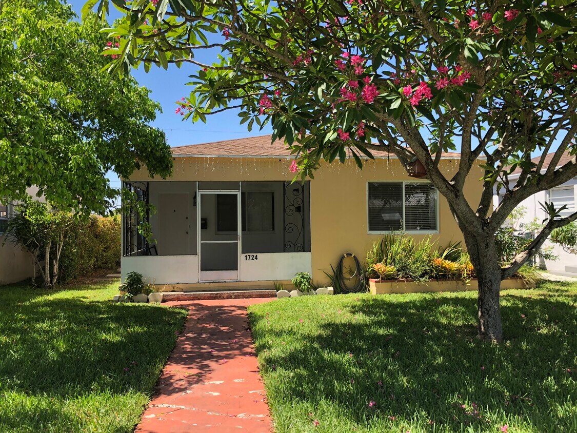 Foto principal - 1724 Rodman St