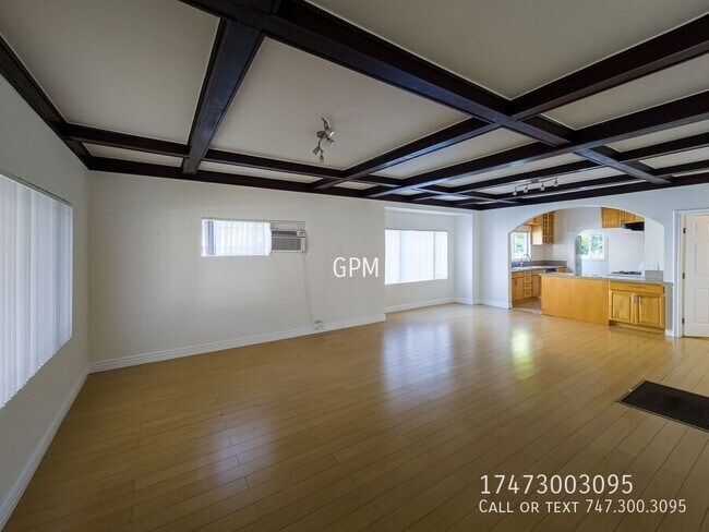 Foto del edificio - 126 E Garfield Ave