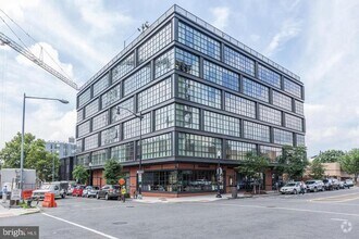 Building Photo - 2030 8th St NW