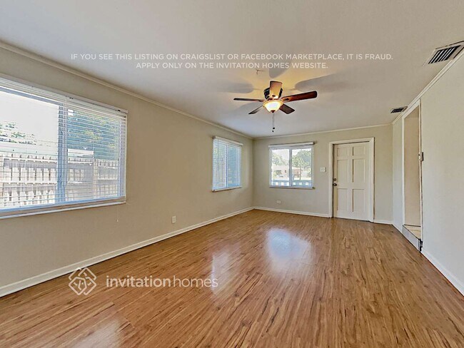 Foto del edificio - 7630 18th St N