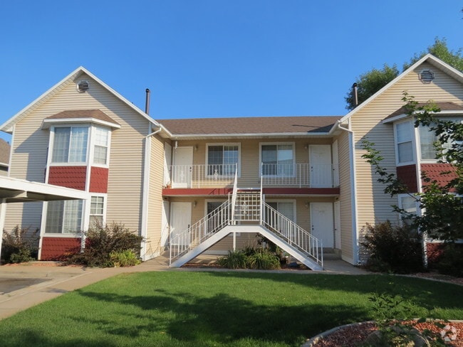 Picture of Skyline Apartments for Rent - Layton, UT - 1 Rentals | Apartments.com