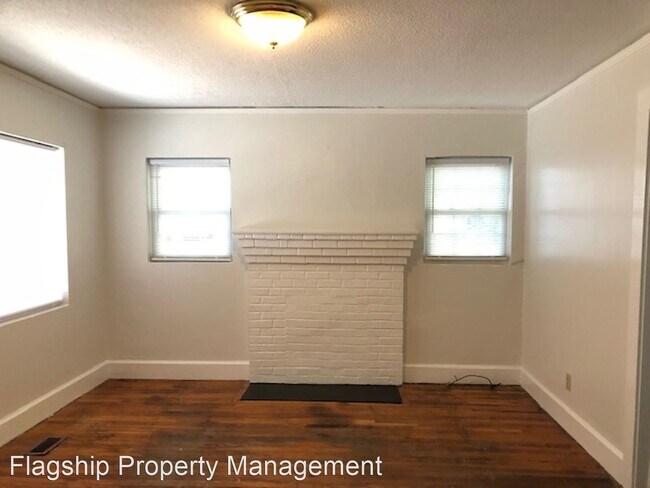 Building Photo - 2 br, 1 bath House - 805 Perry Road