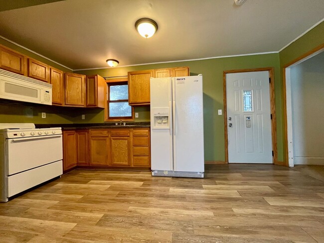 Foto del edificio - 2 Bedroom Single family home in Wausau for...