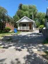 Building Photo - 560 N 300 E