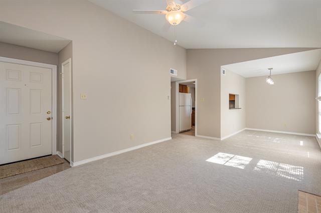 Foto del edificio - 1603 Marsh Ln
