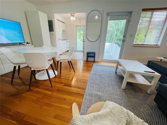 Building Photo - 8036 Harding Ave