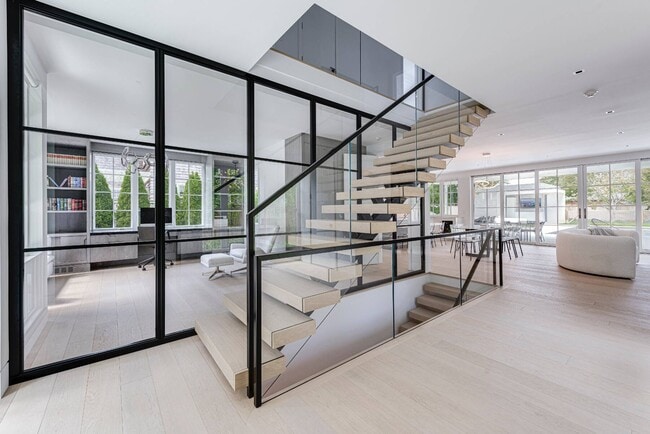 Foto del edificio - 127 Toylsome Ln
