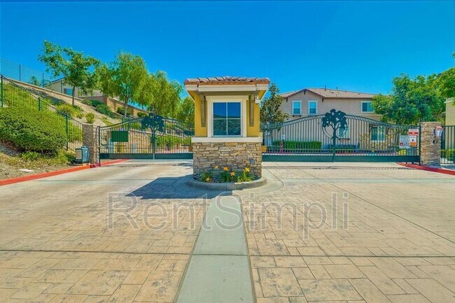 Building Photo - 30505 Canyon Hills Rd