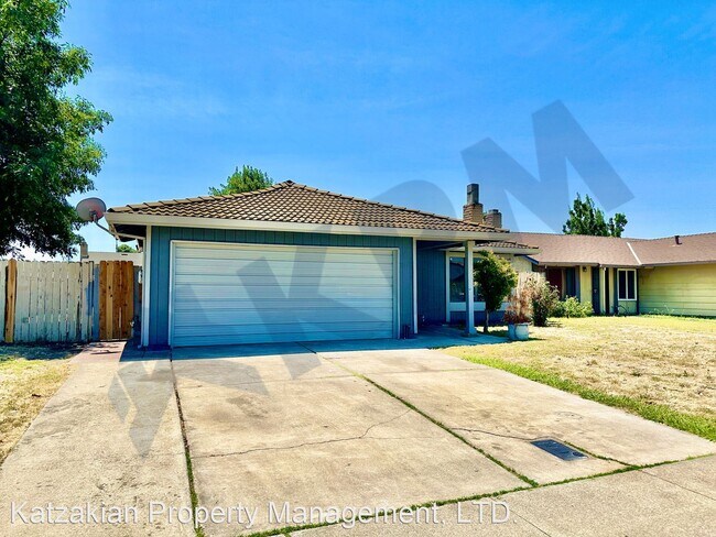 Foto del edificio - 3 br, 2 bath House - 2012 Tours Dr.