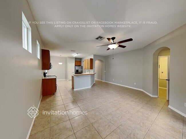 Foto del edificio - 2618 Rainbow Springs Ln