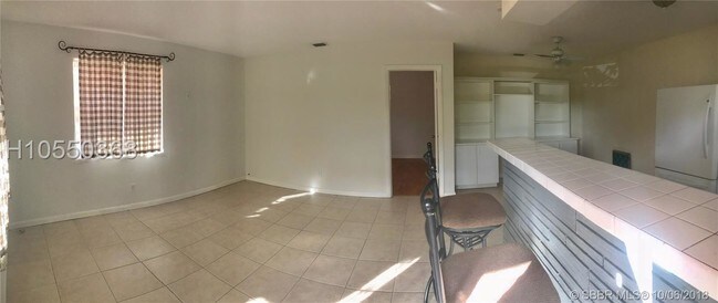 Building Photo - 260 Columbus Pkwy