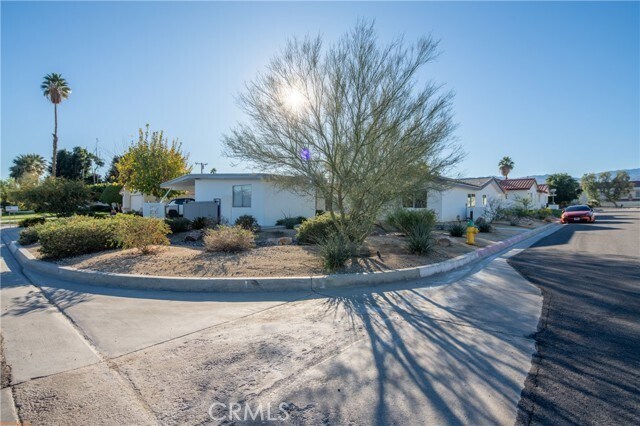 Foto del edificio - 72753 Sierra Vista Dr