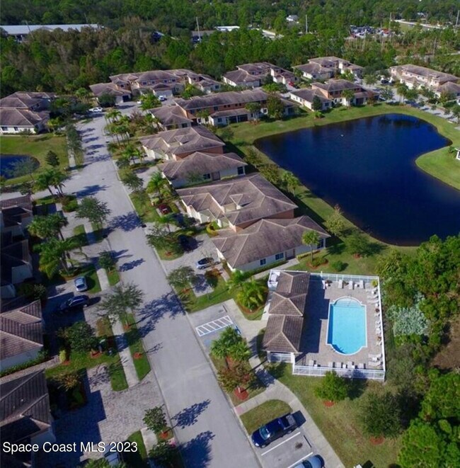 Foto del edificio - 812 Middleton Dr SW