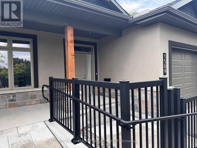 Photo du bâtiment - 1509 Flanders Rd