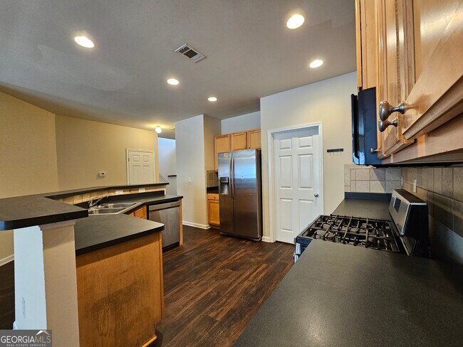 Foto del edificio - 1899 South Hampton Ln SE