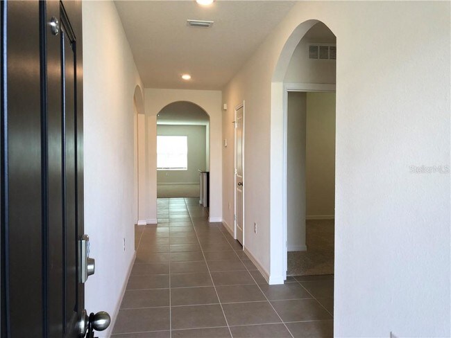 Building Photo - 30685 Summer Sun Loop