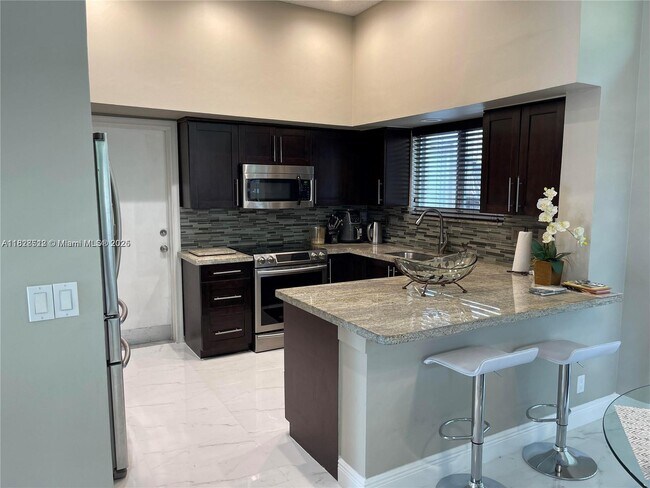 Foto del edificio - 10101 NW 5th St