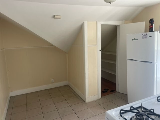 Building Photo - 24 Arthur St