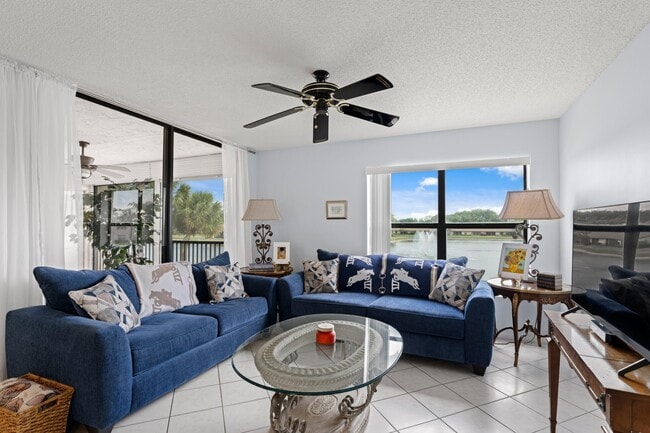 Building Photo - 8571 Boca Glades Blvd W