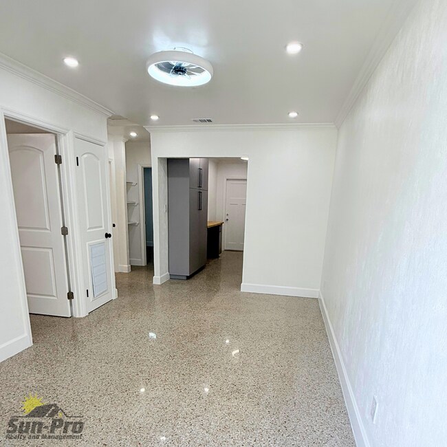 Foto del edificio - 750 Bethune St