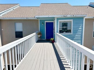 Building Photo - 500 Tiki Dr