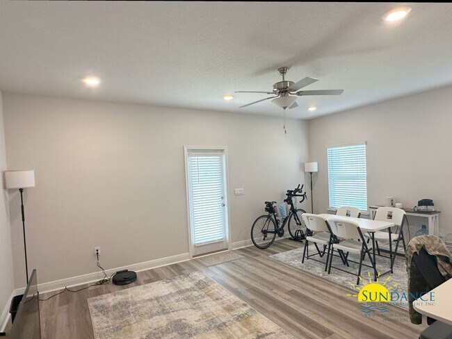 Foto del edificio - 5692 Sandy Walk St