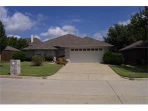 Primary Photo - 733 Windridge Ln