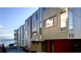 Primary Photo - Sunbreaker Condominiums - 2 bedrooms