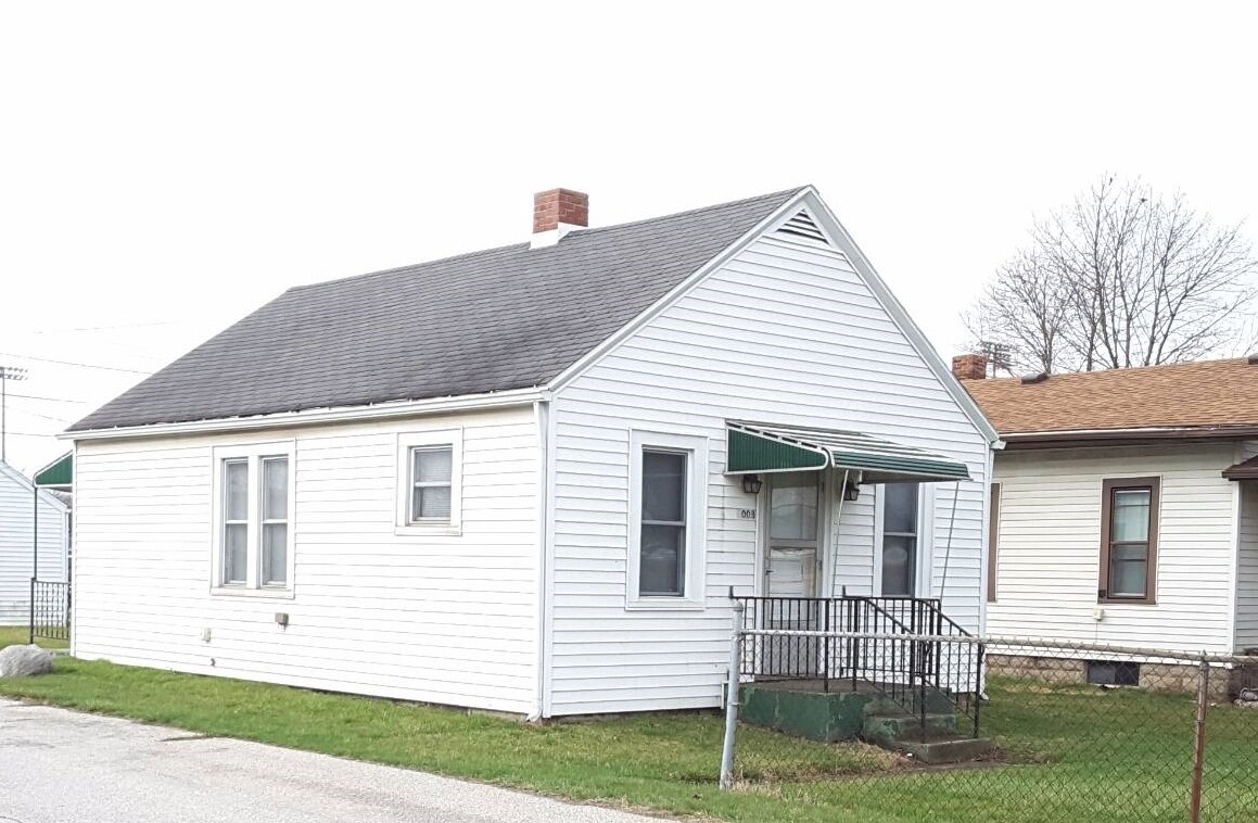 1008 E Monroe St, Goshen, IN 46528 House Rental in Goshen, IN