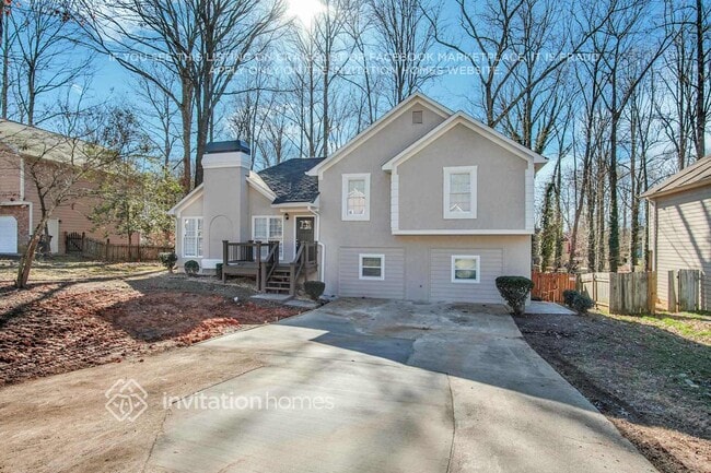 Building Photo - 2717 Horseshoe Creek Dr