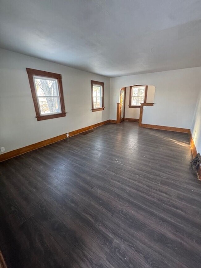 Foto del edificio - 2328 N Anthony Blvd