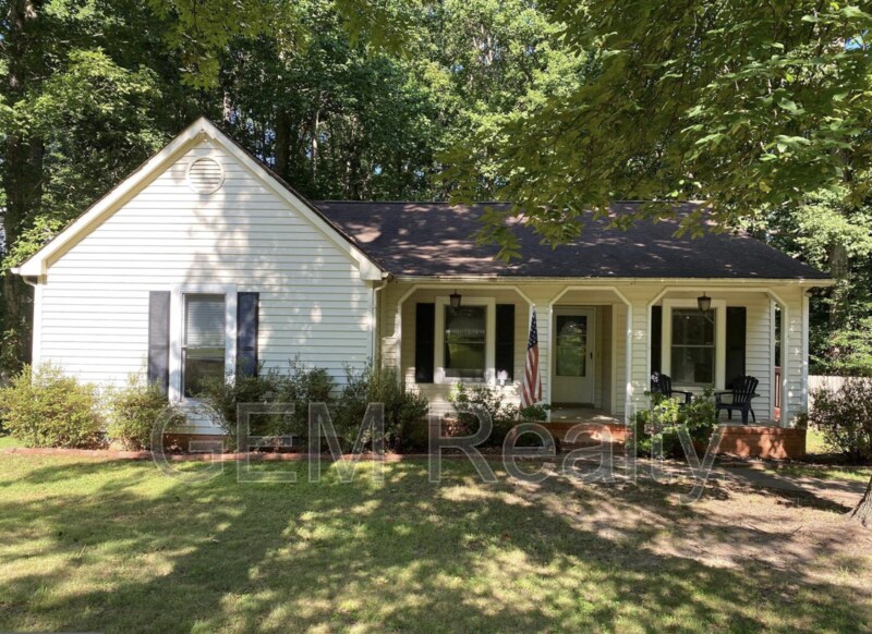 10700 Heavenwood Ct, Spotsylvania Courthouse, VA 22553 House Rental