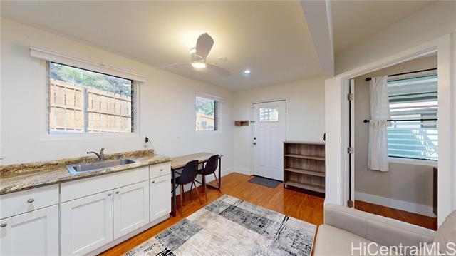 Building Photo - 4566 Sierra Dr