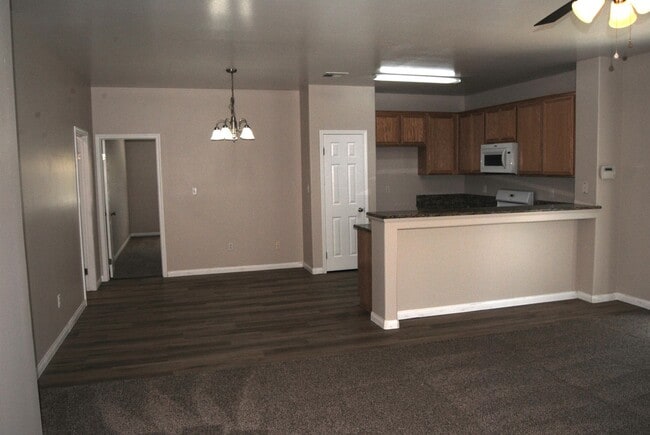 Building Photo - 3519 Rio Grande Ln