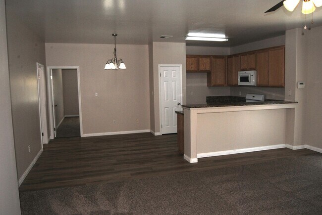 Foto del edificio - 3519 Rio Grande Ln