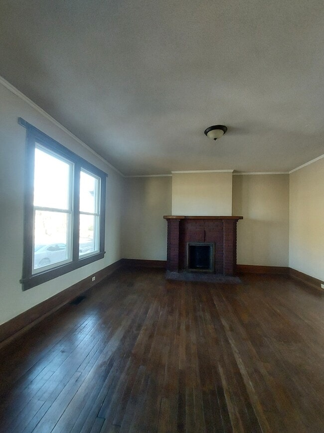 Building Photo - 9 Wyoming St