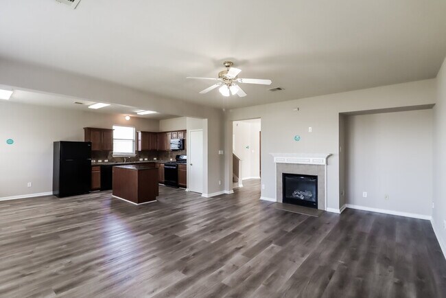 Foto del edificio - 19107 Remington Grove Ct