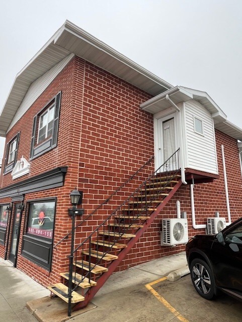 Foto del edificio - 415 1/2 1st N St