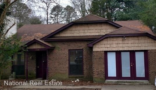 Foto principal - 5928 Hunters Crossing Ln