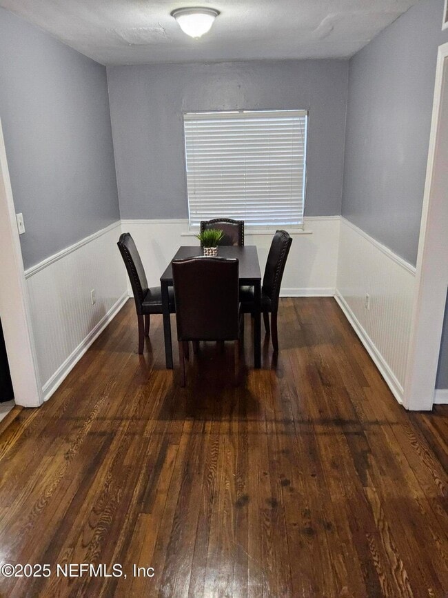 Building Photo - 3539 Post St