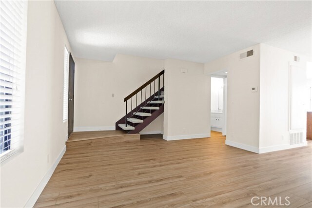 Building Photo - 1557 Stonewood Ct