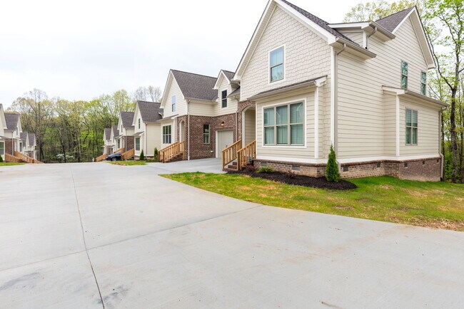 Foto del edificio - 497 Hungry Hollow Rd SE