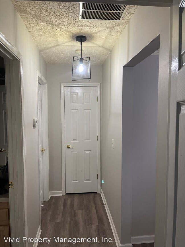 Foto del edificio - 3 br, 2 bath House - 3849 Hideaway Lane