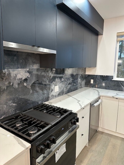 Building Photo - 2200 Millstream Rd